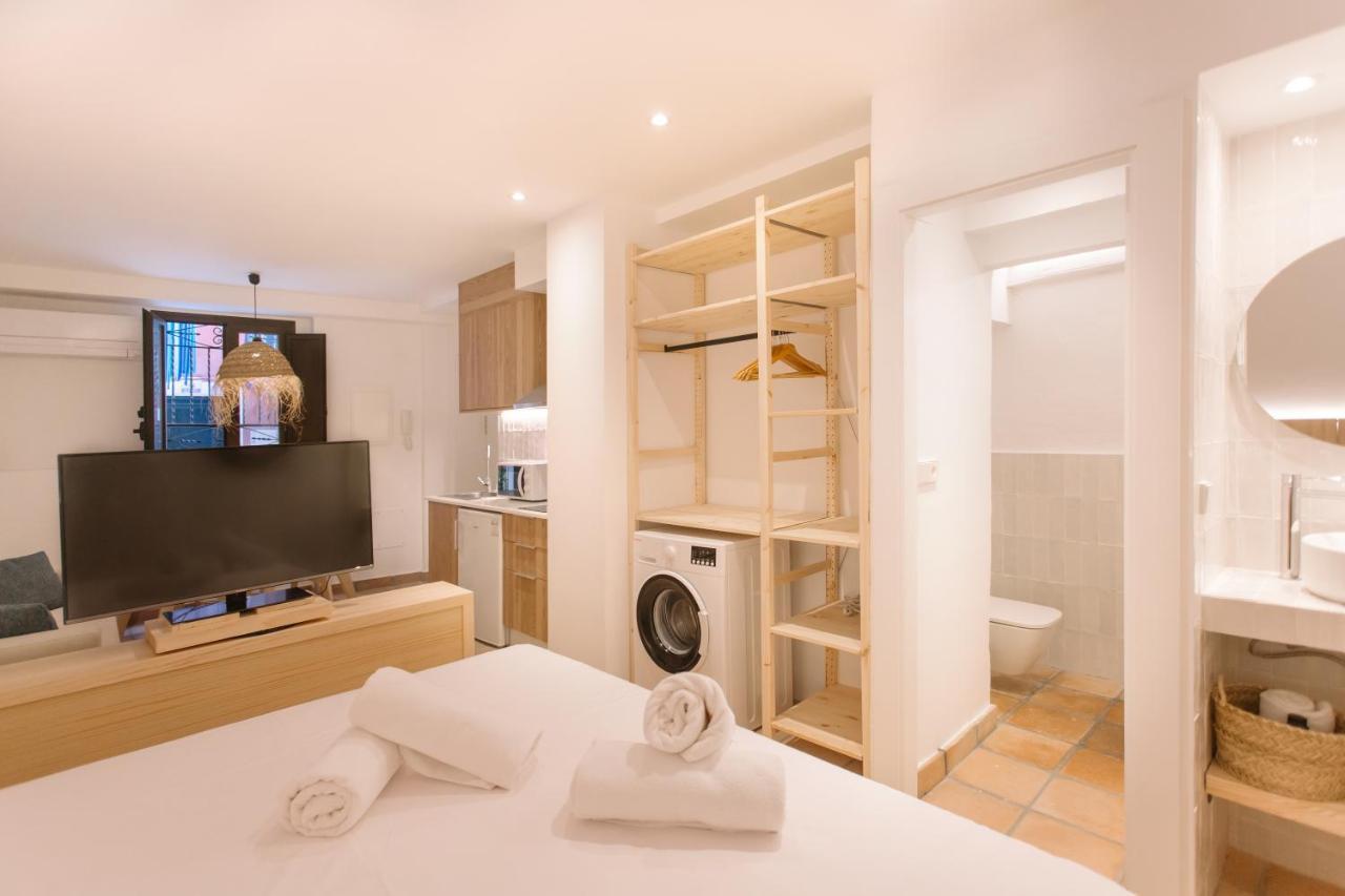 La Vila Hort By Seaward Suites 빌라조요사 외부 사진