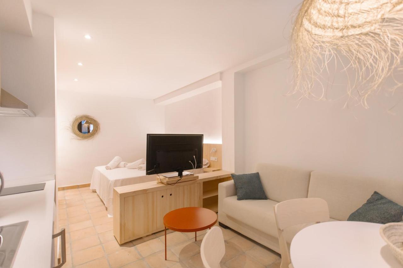 La Vila Hort By Seaward Suites 빌라조요사 외부 사진
