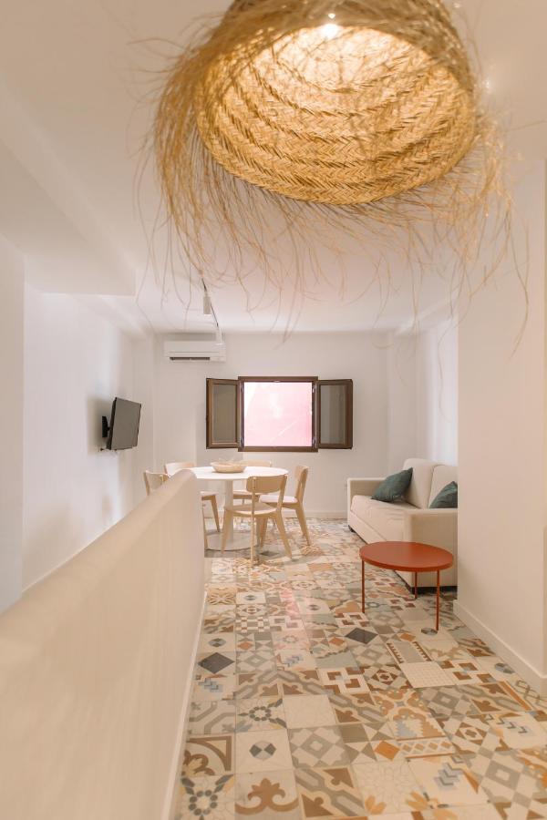 La Vila Hort By Seaward Suites 빌라조요사 외부 사진